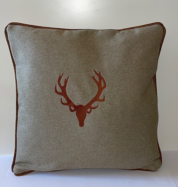 Kissen Meran sand Hirsch 40 x 40 cm - Image 1